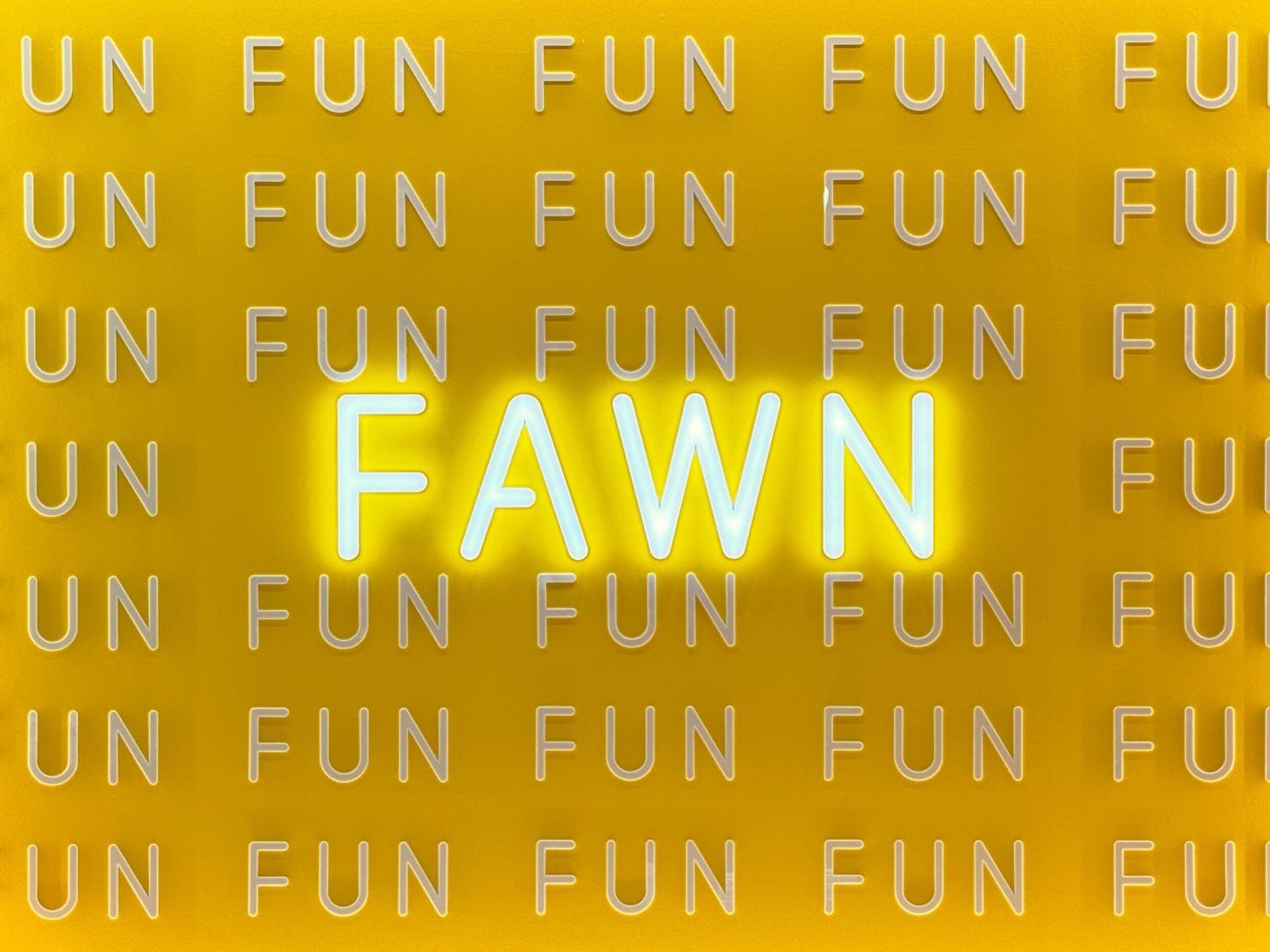 Fawn 3* Ōsaka
